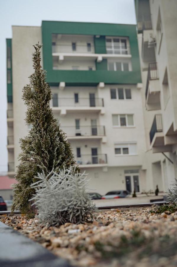 Turcoazlux Apartments Oradea Exterior foto